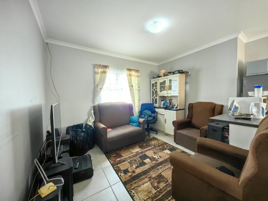 2 Bedroom Property for Sale in Idasvallei Western Cape